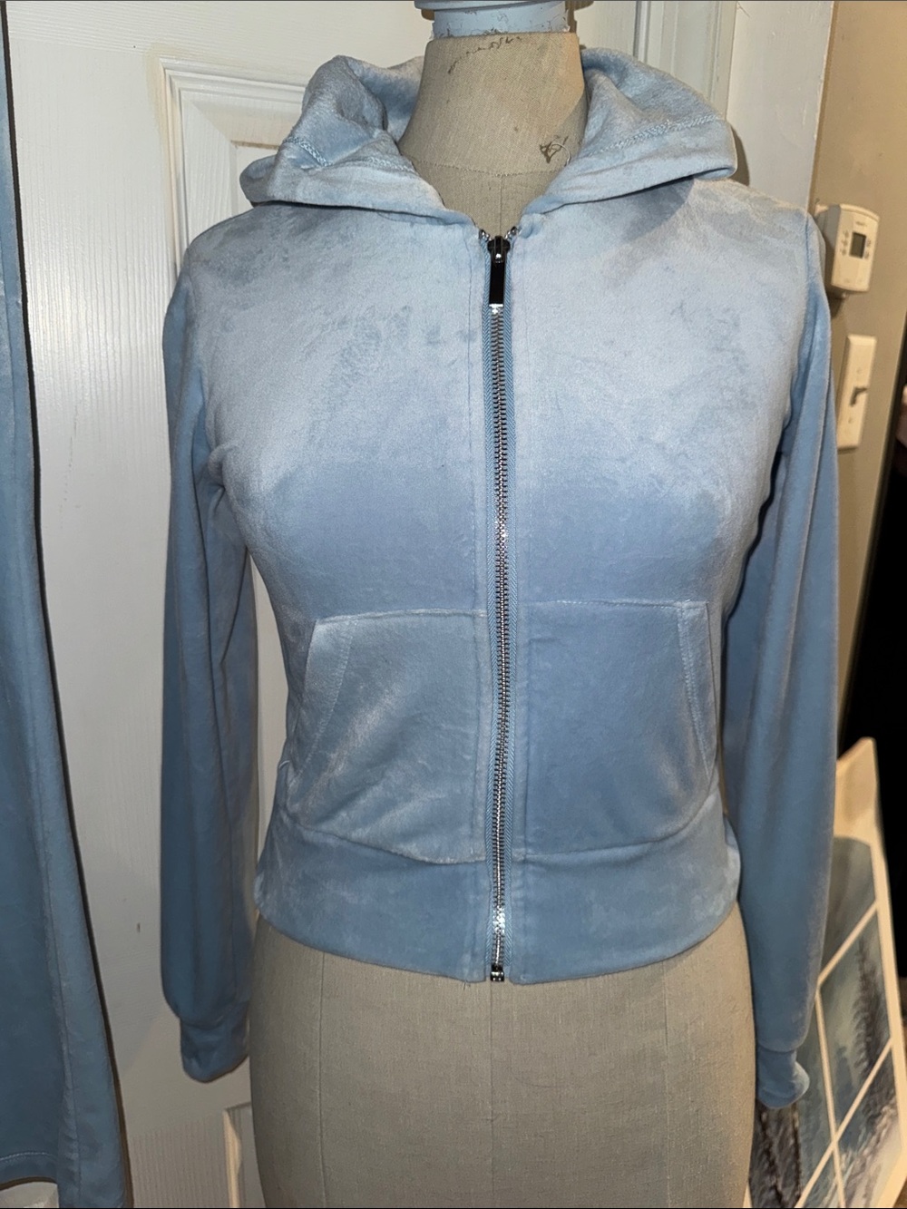No Boundaries Light Blue Plush Velour Flare Pants & Zip Hoodie Set - Picture 2 of 8